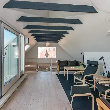 Four-bedroom Holiday In Knebel 5 *