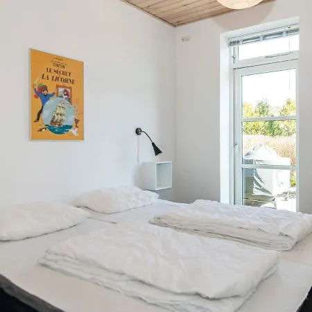 Four-bedroom Holiday In Knebel 5 *
